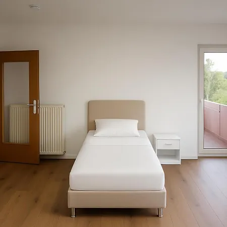 Monteurhaus Muehlhausen Bayern *